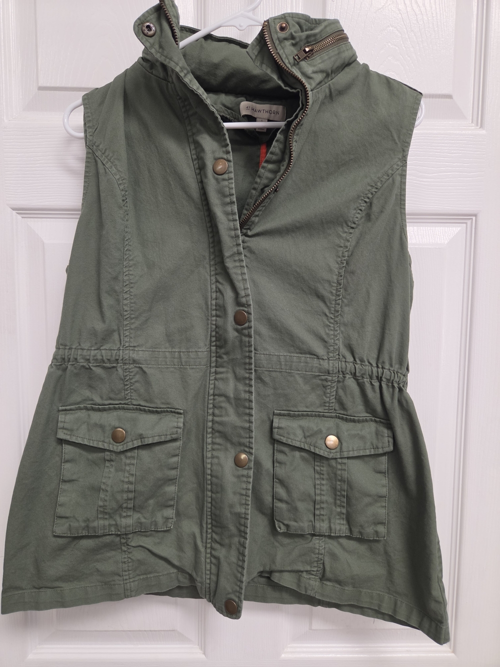 41 Hawthorn Olive Utility Vest with Front Pockets